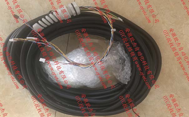 OTC機(jī)器人FD11示教器電纜L21501E00 OTC機(jī)器人FD11示教器電纜L21501E00
